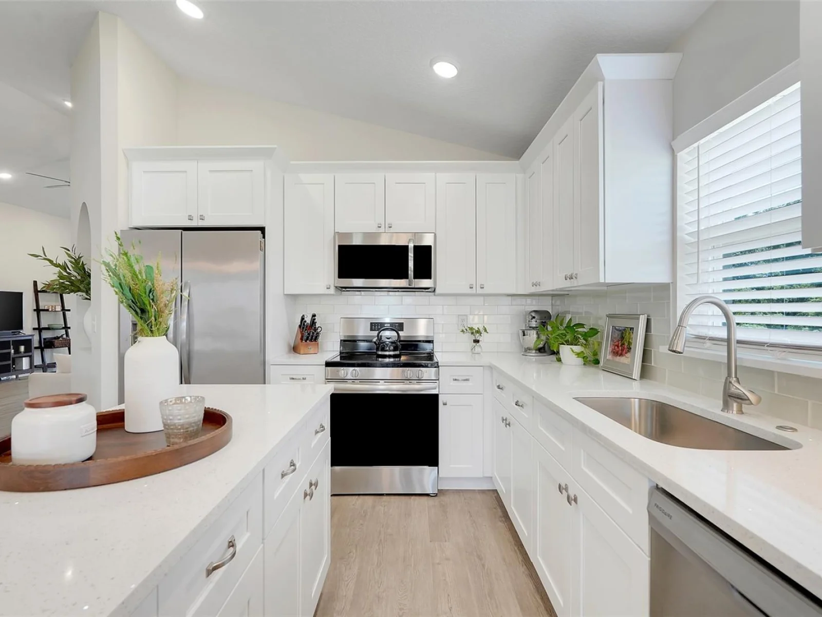 3050 SUNSCAPE TER, GROVELAND, FL — photo 26