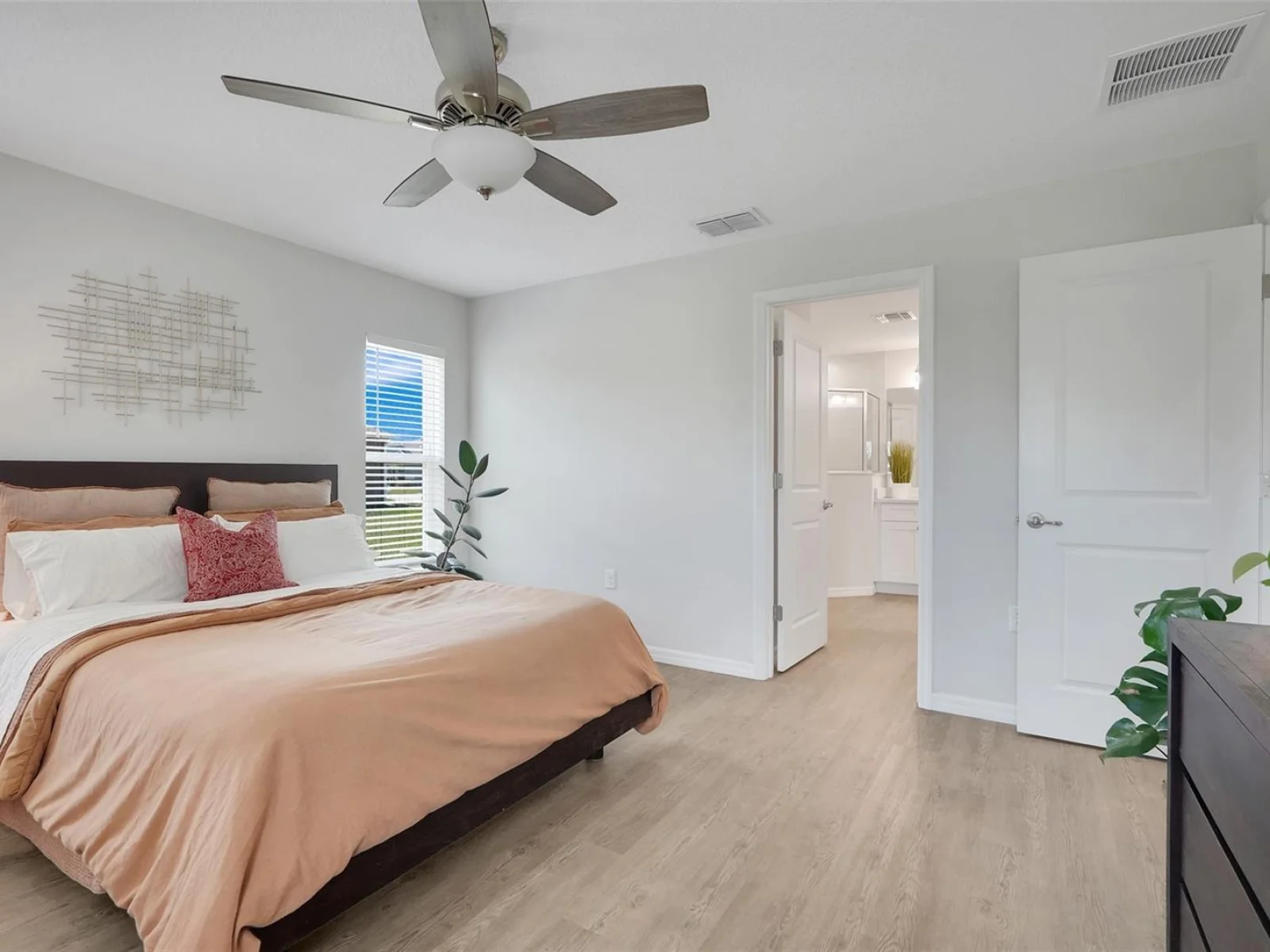 3050 SUNSCAPE TER, GROVELAND, FL — photo 29