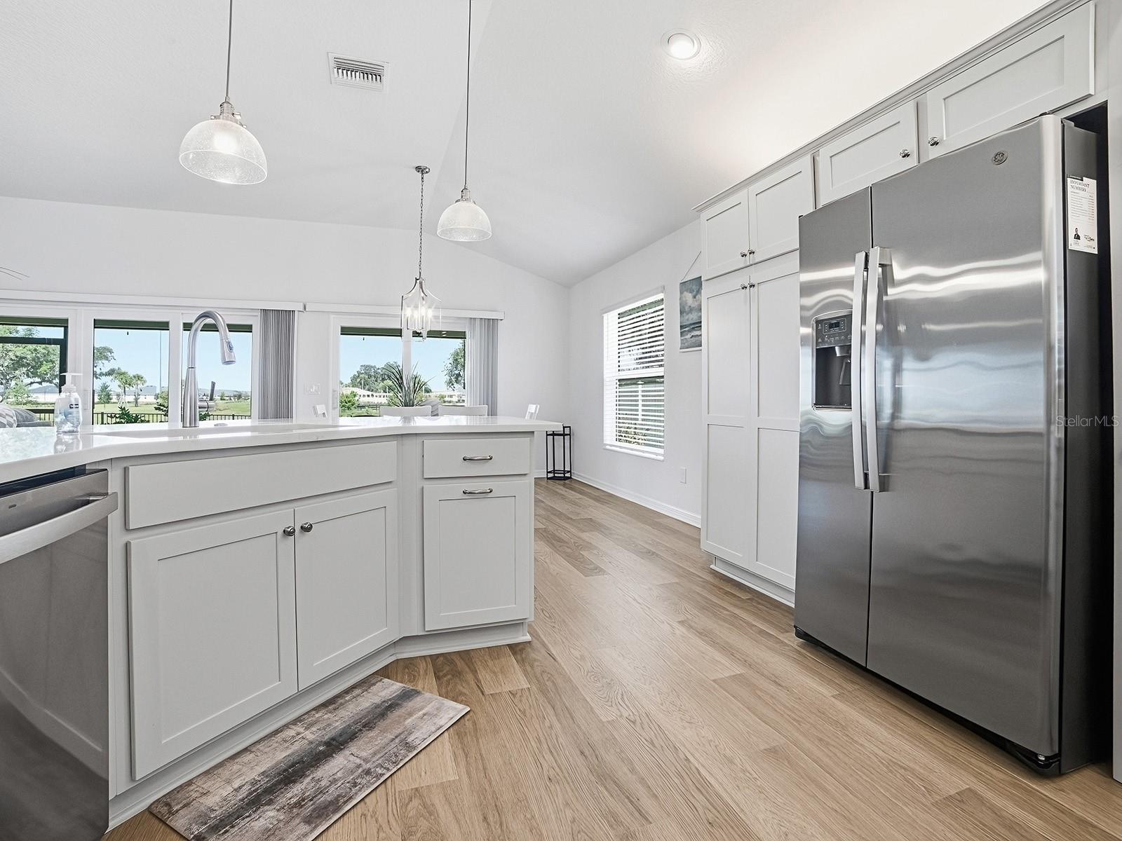 7274 CARLOS CT, THE VILLAGES, FL — photo 15