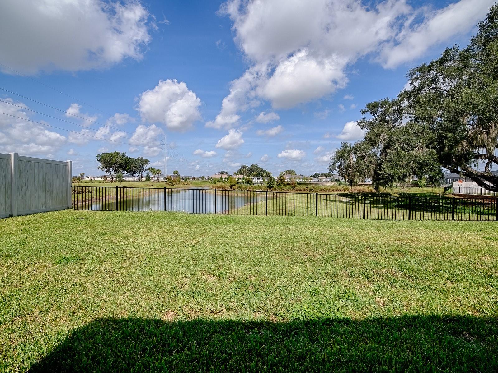 7274 CARLOS CT, THE VILLAGES, FL — photo 37