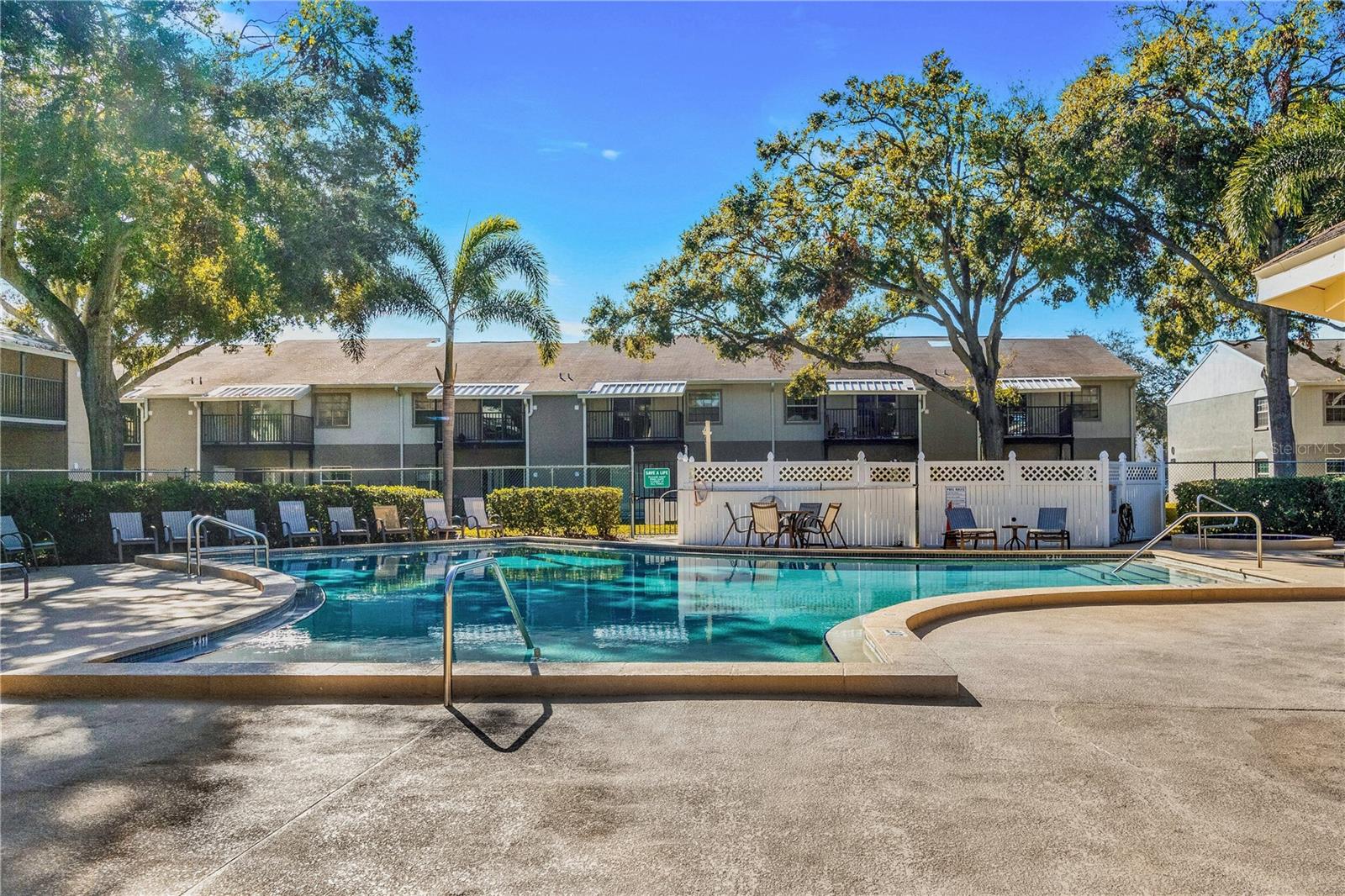 3823 N OAK DR #K22, TAMPA, FL — photo 29