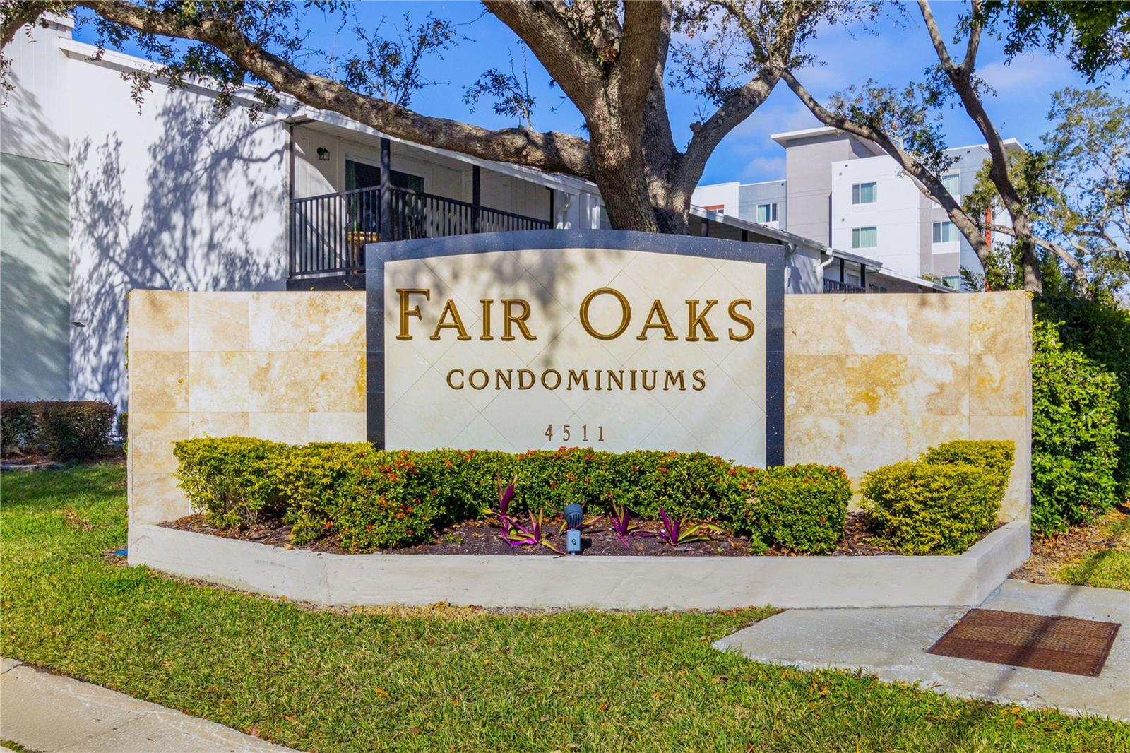 3823 N OAK DR #K22, TAMPA, FL — photo 31
