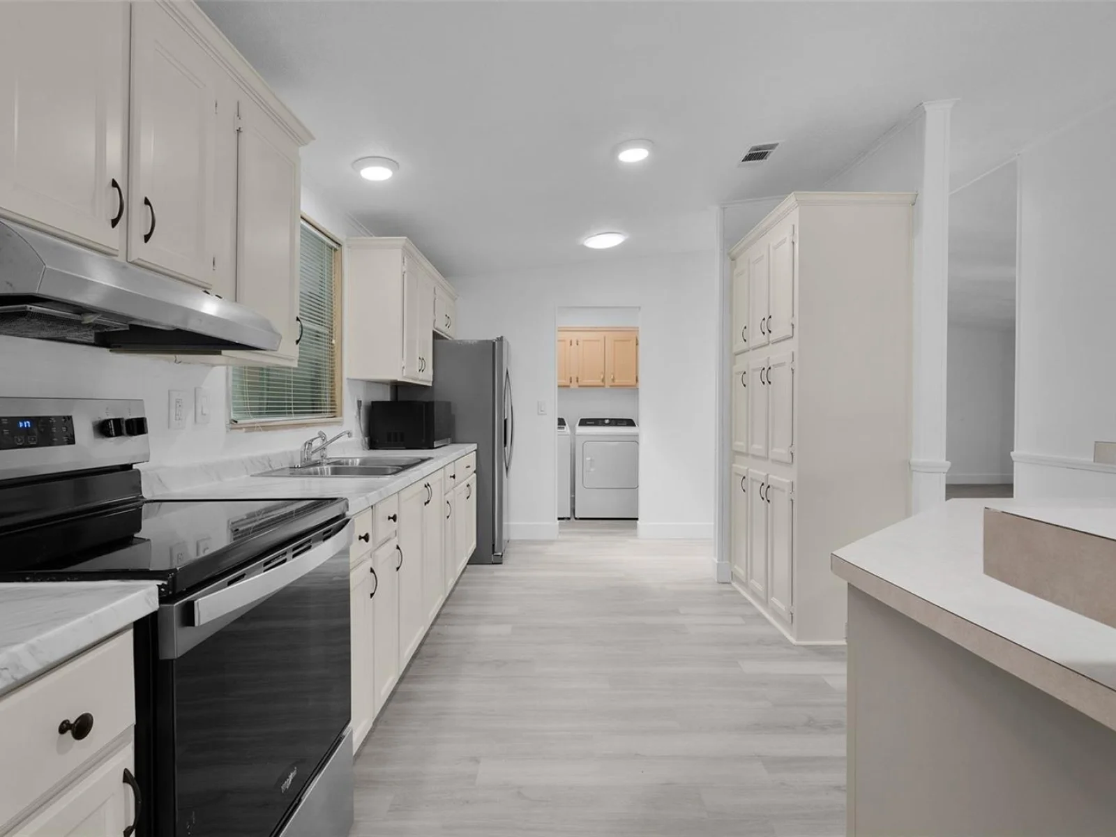 27817 W PELICAN ISLE DR, LEESBURG, FL — photo 5