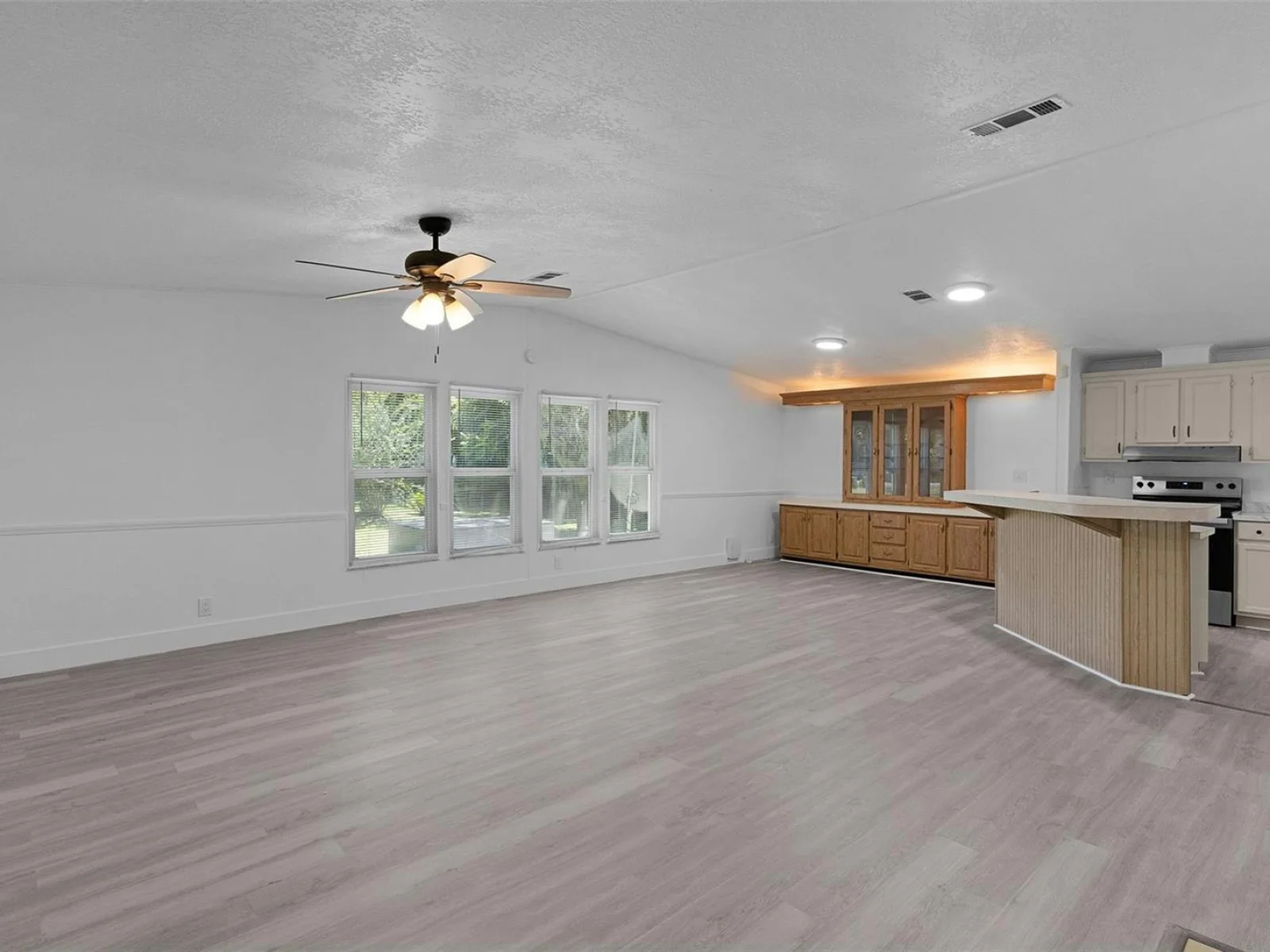 27817 W PELICAN ISLE DR, LEESBURG, FL — photo 14