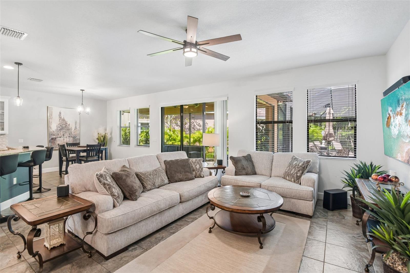 4586 GRAND LAKESIDE DR, PALM HARBOR, FL — photo 7