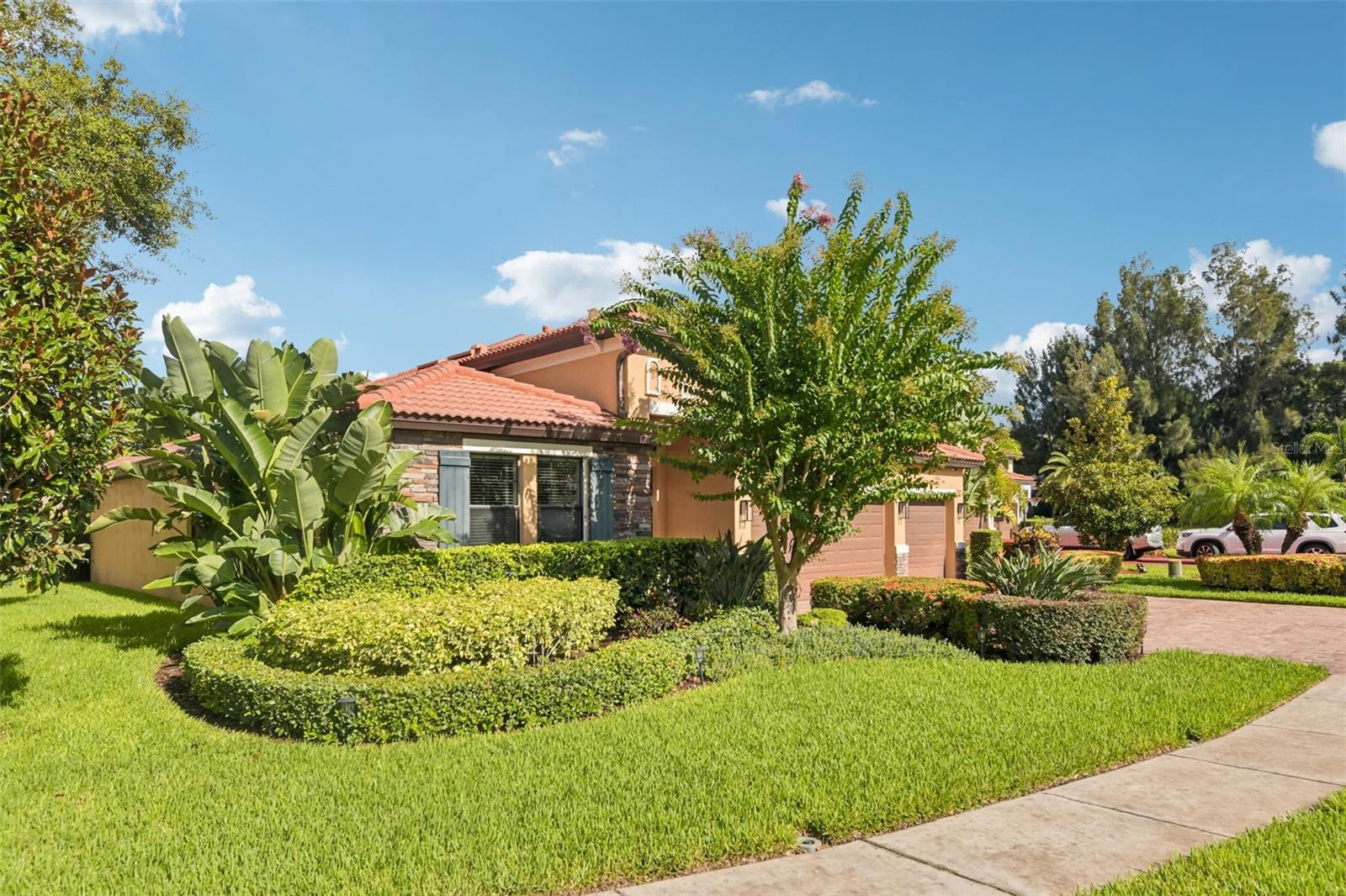 4586 GRAND LAKESIDE DR, PALM HARBOR, FL — photo 10