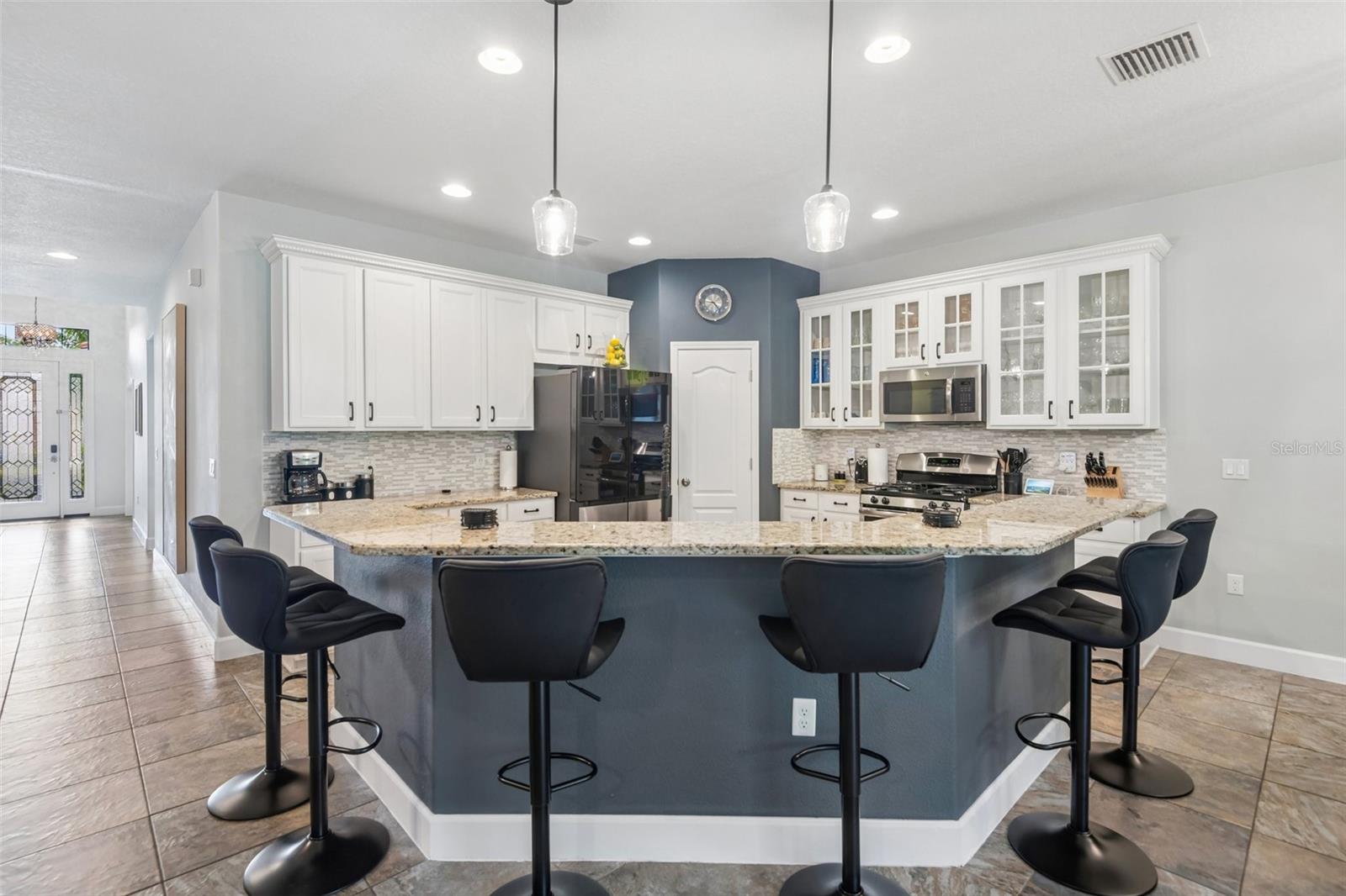 4586 GRAND LAKESIDE DR, PALM HARBOR, FL — photo 20