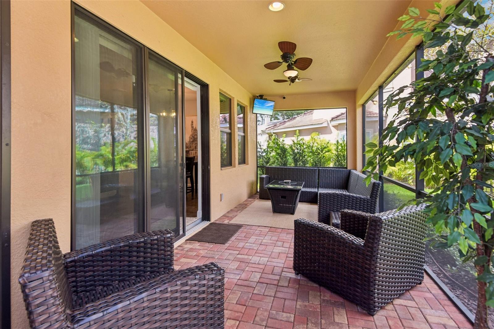 4586 GRAND LAKESIDE DR, PALM HARBOR, FL — photo 42