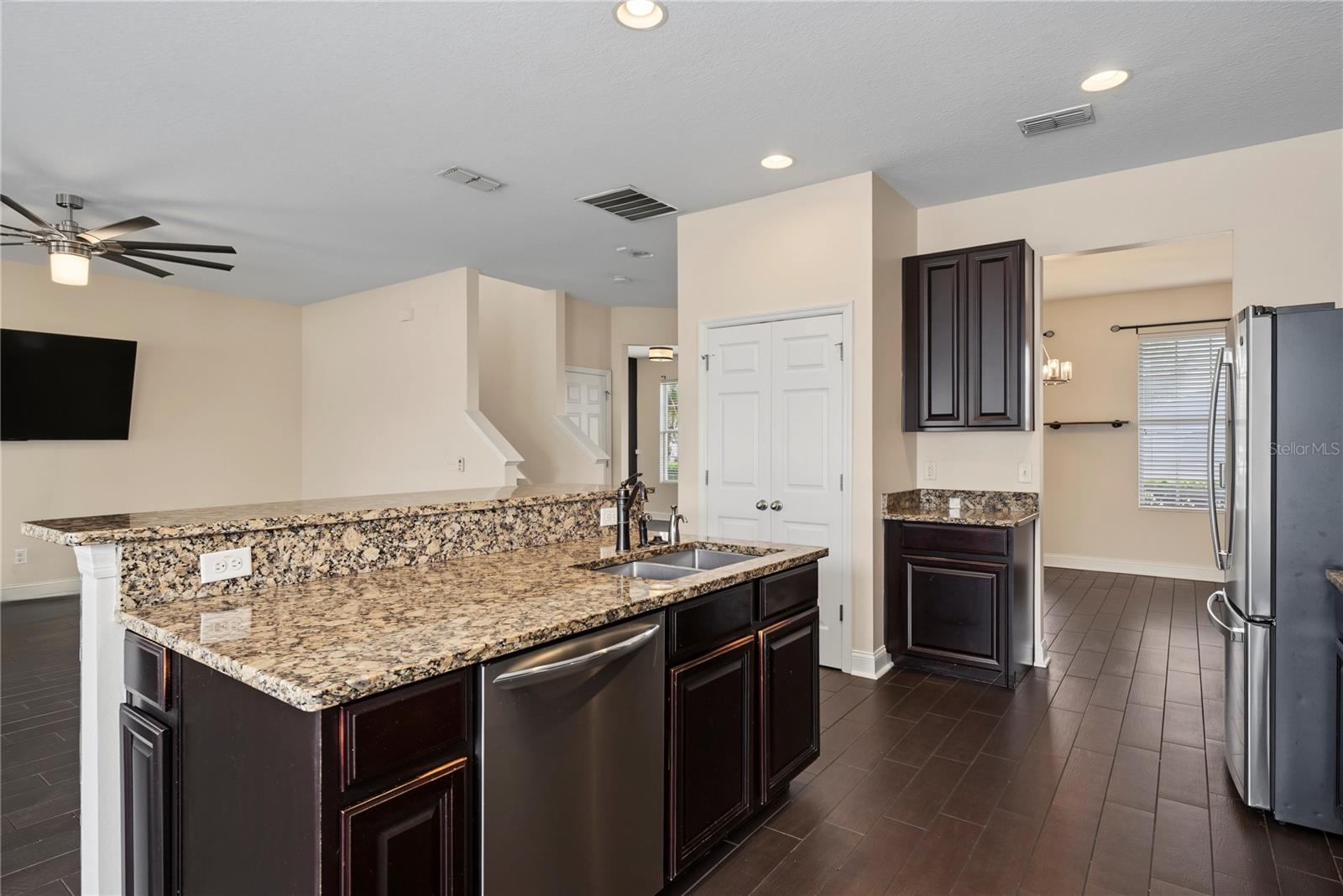 637 GRASSY STONE DR, WINTER GARDEN, FL — photo 21