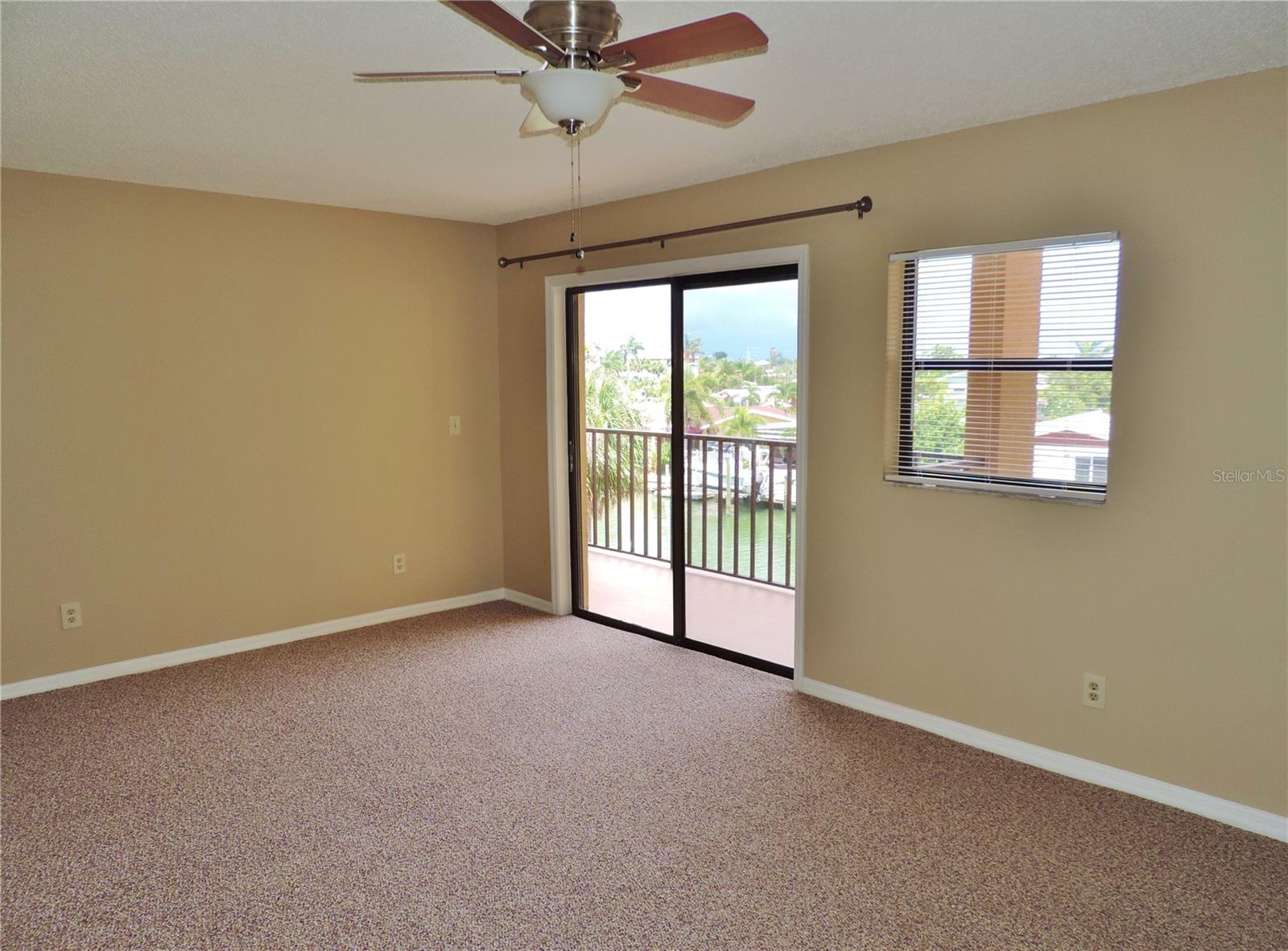 145 116TH AVE #301, TREASURE ISLAND, FL — photo 3