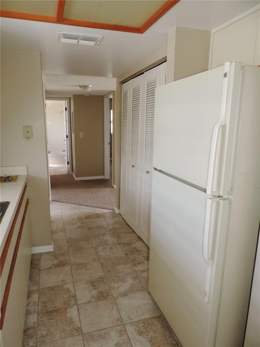 145 116TH AVE #301, TREASURE ISLAND, FL — photo 10