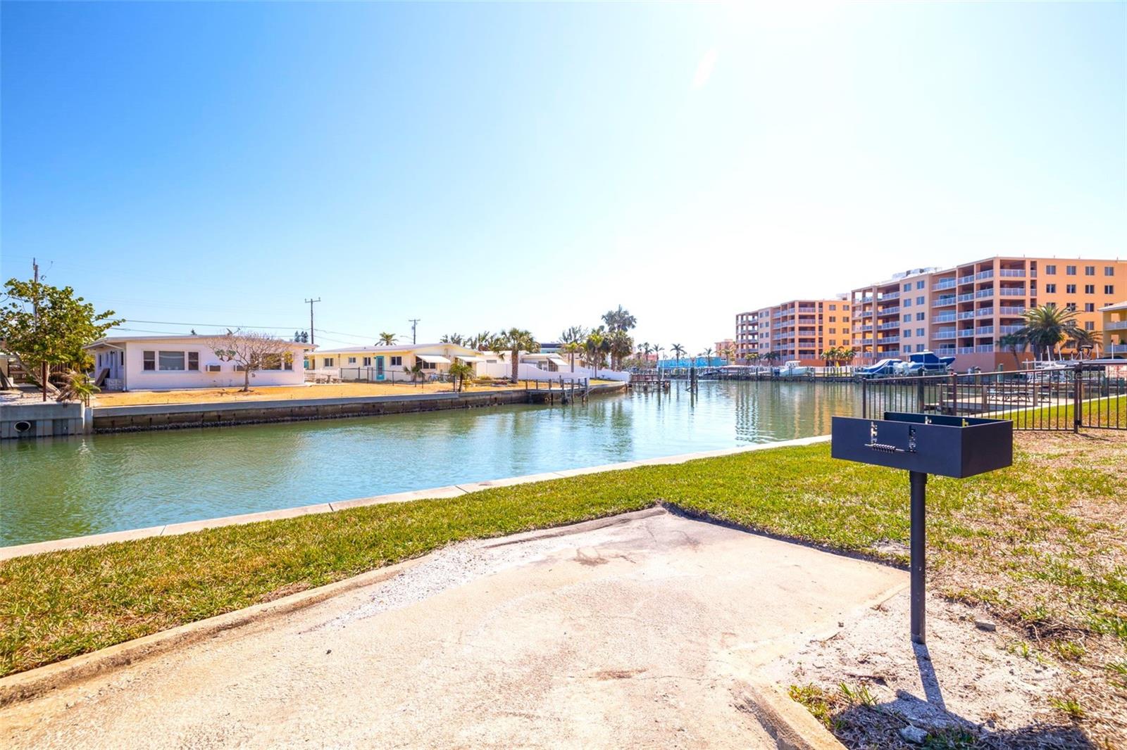 145 116TH AVE #301, TREASURE ISLAND, FL — photo 24