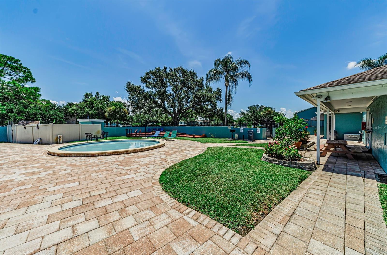 11436 2ND ST N #1, ST PETERSBURG, FL — photo 38