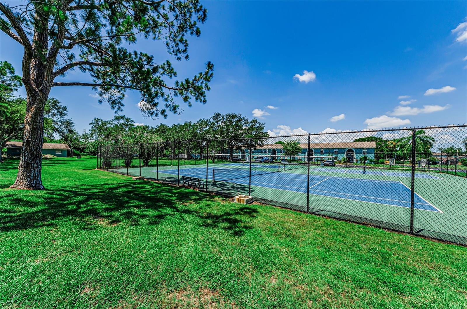 11436 2ND ST N #1, ST PETERSBURG, FL — photo 44