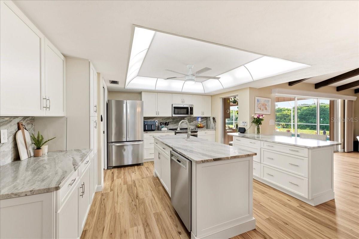 413 SIGNORELLI DR, NOKOMIS, FL — photo 12