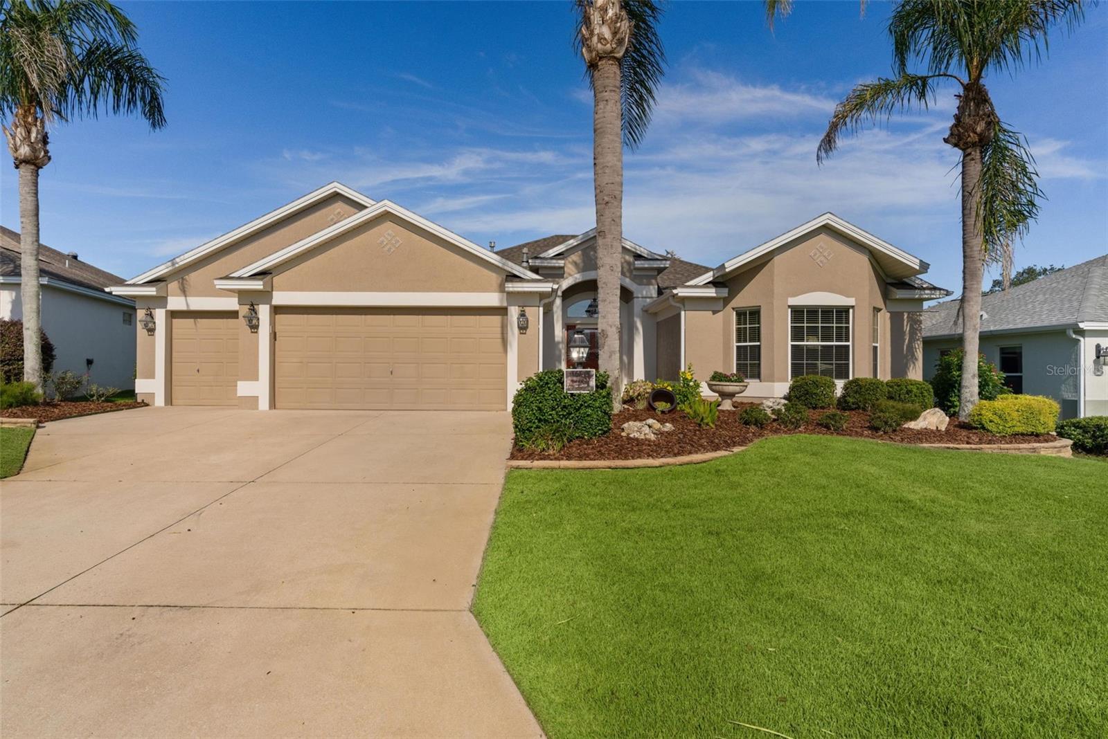 1654 MOUNT CROGHAN TRL, THE VILLAGES, FL