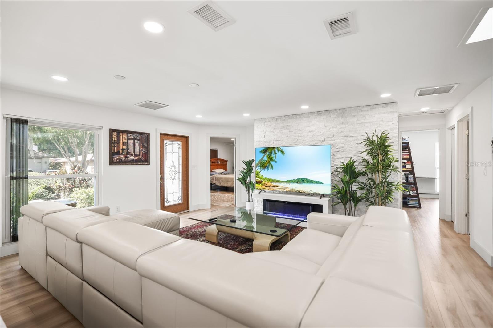1981 CASTILLE DR, DUNEDIN, FL — photo 17