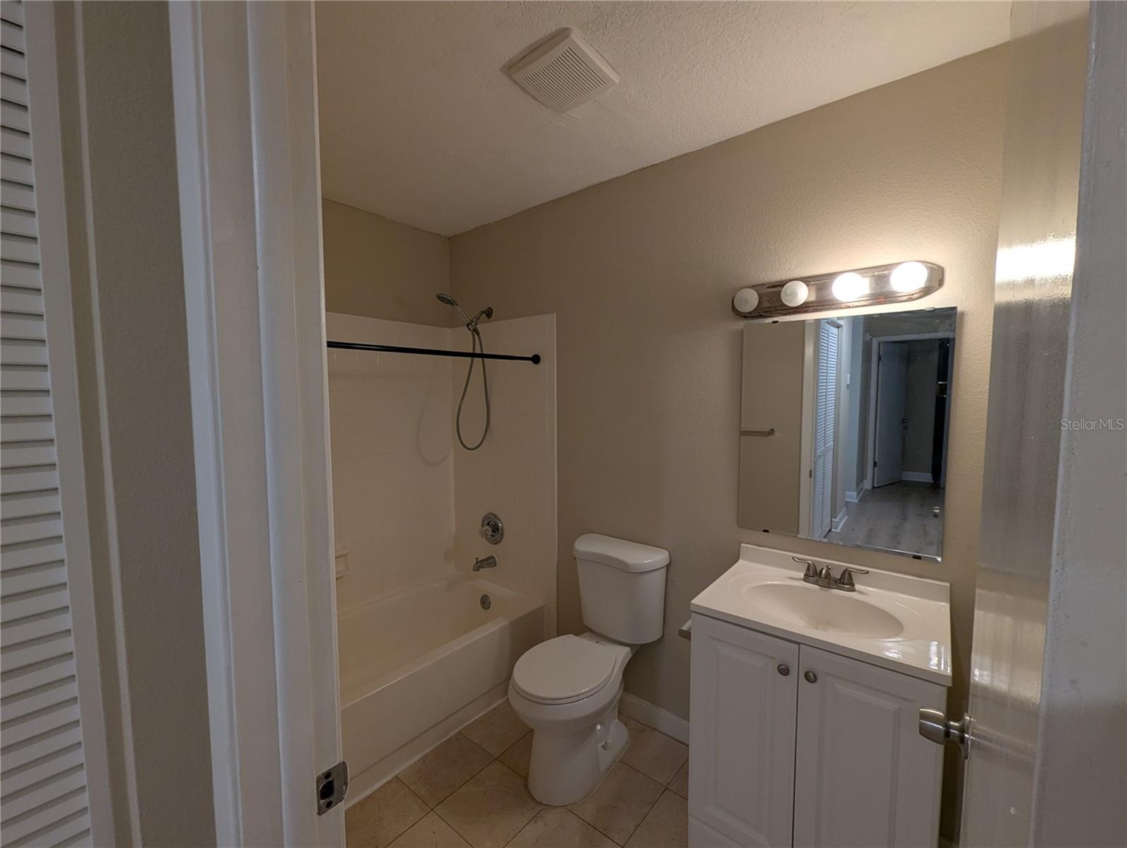 1209 MOHRLAKE DR, BRANDON, FL — photo 12