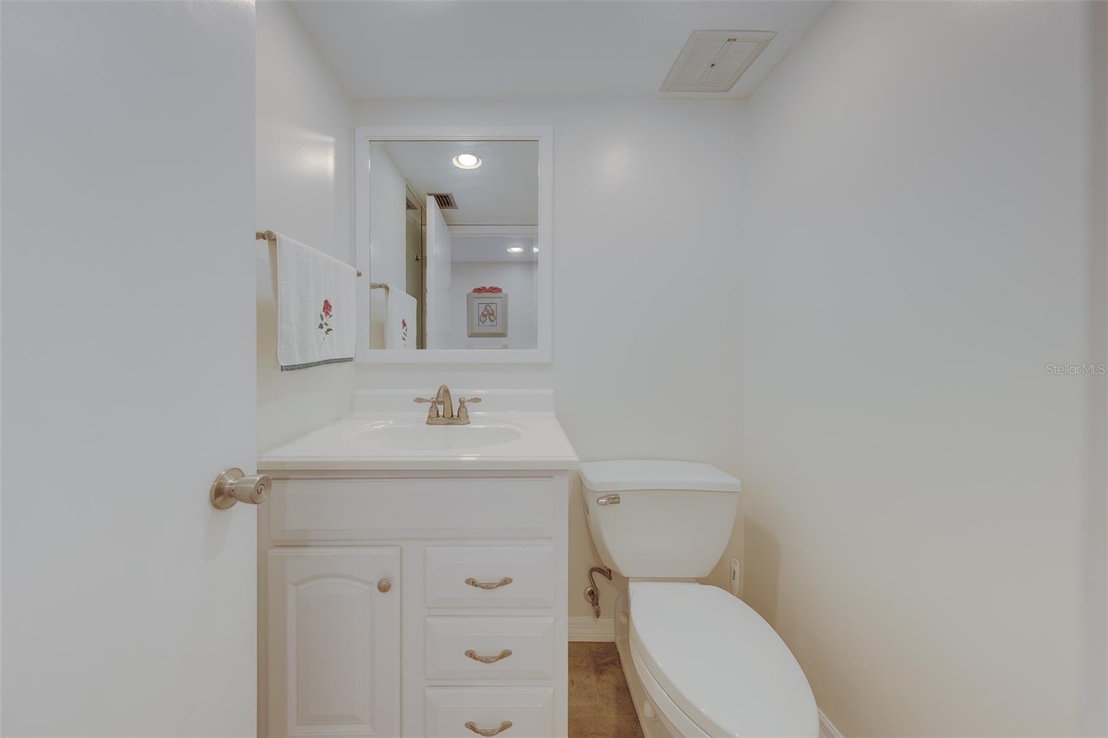 17920 GULF BLVD #1808, REDINGTON SHORES, FL — photo 29