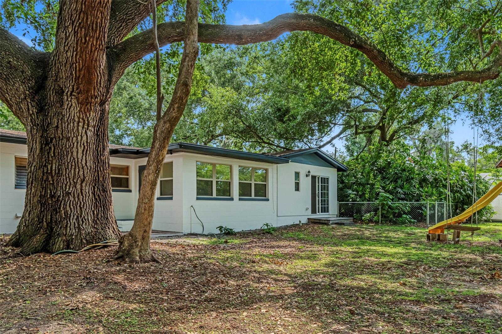 409 E GULLEY AVE, OAKLAND, FL — photo 34