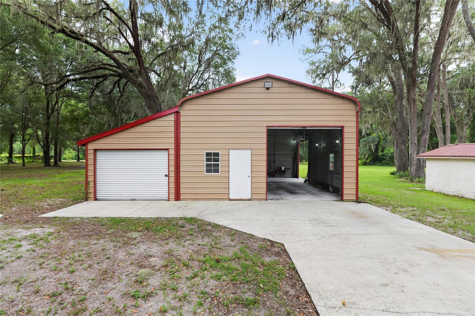 18741 N US HIGHWAY 301, CITRA, FL — photo 3