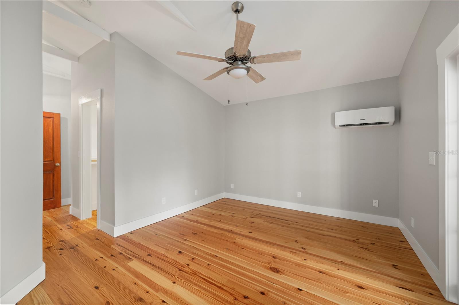 115 GILL ST, PUNTA GORDA, FL — photo 29