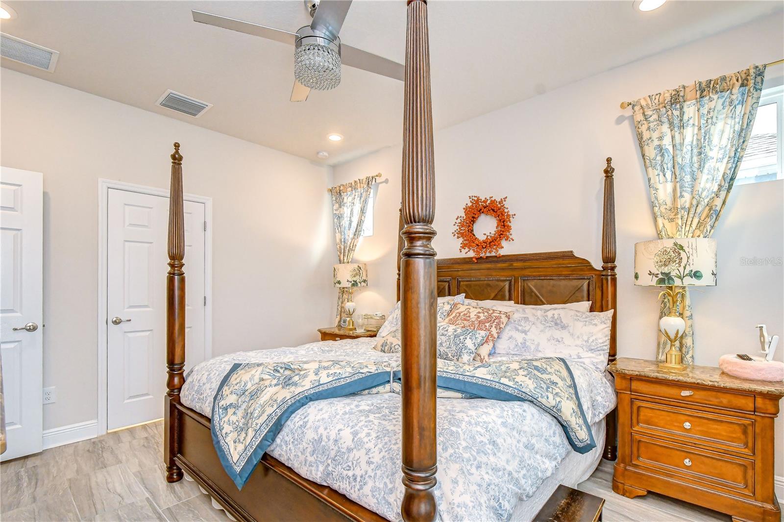 15371 CARAVAN AVE, ODESSA, FL — photo 21