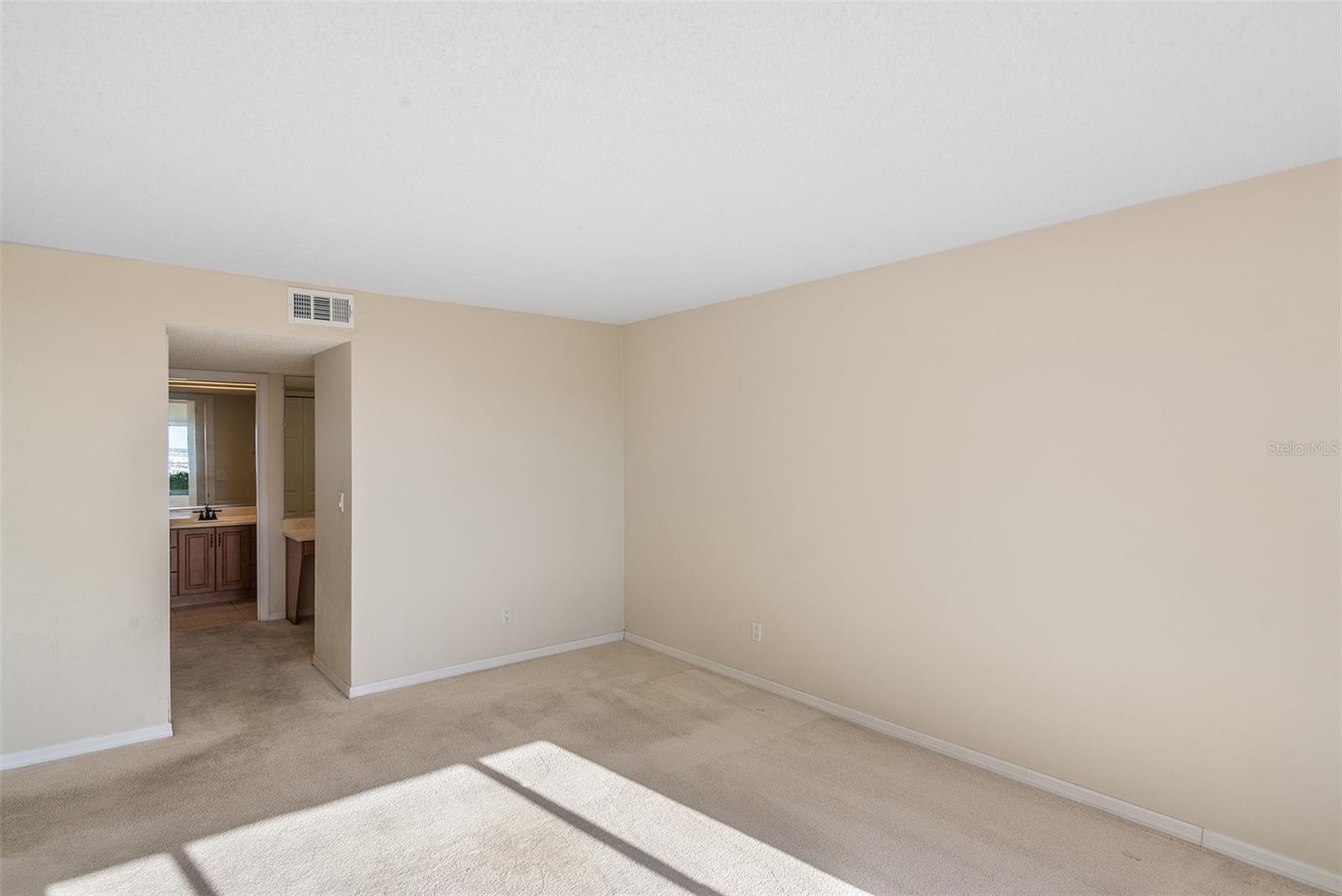 2600 OCEAN SHORE BLVD #111, ORMOND BEACH, FL — photo 16