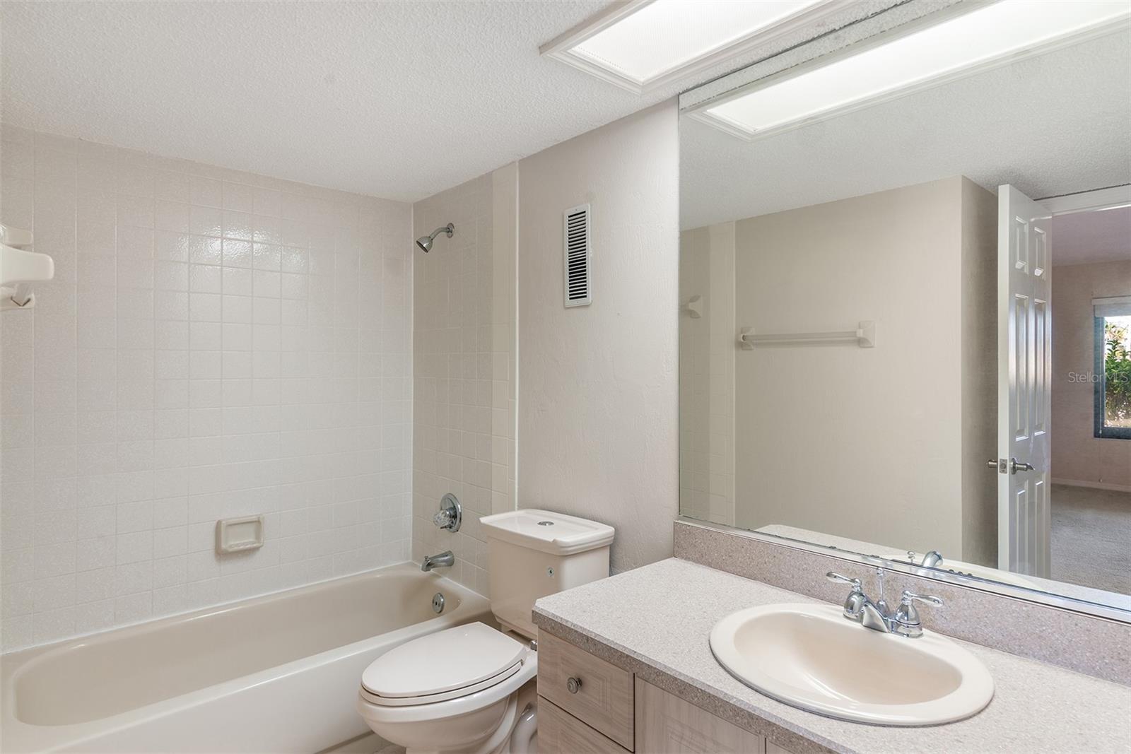 2600 OCEAN SHORE BLVD #111, ORMOND BEACH, FL — photo 23