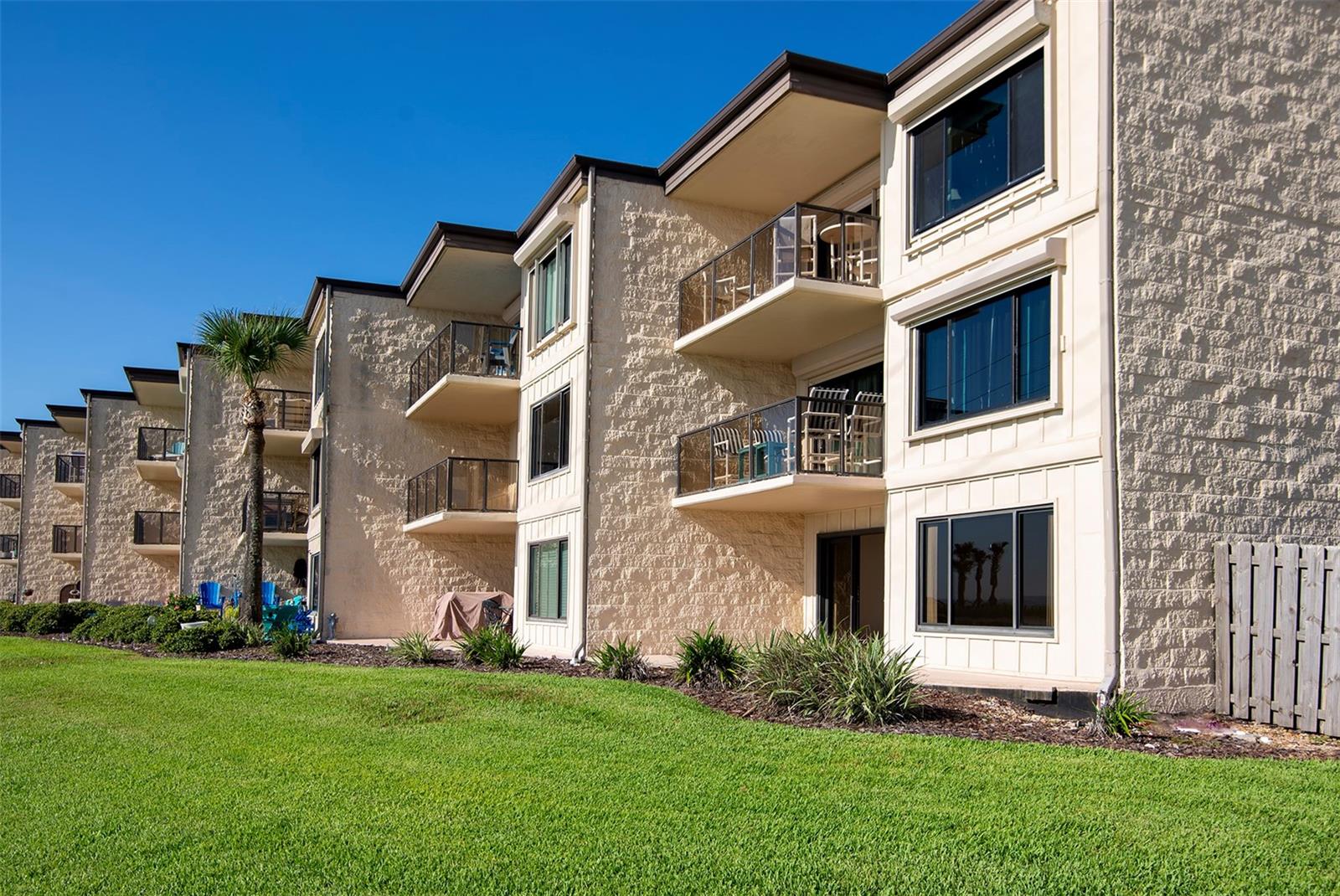 2600 OCEAN SHORE BLVD #111, ORMOND BEACH, FL — photo 40