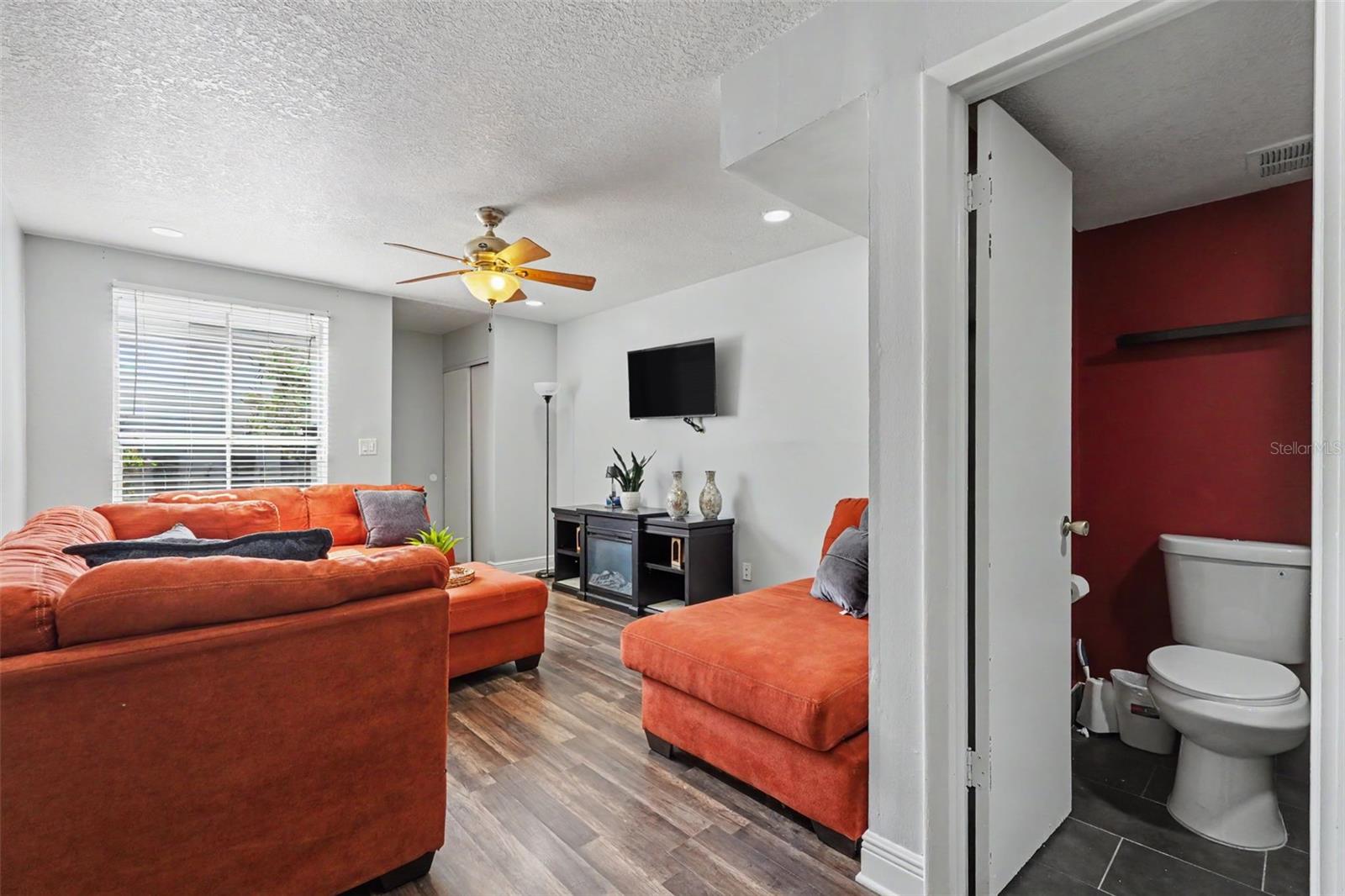 4505 LA CAPRI CT, TAMPA, FL — photo 7