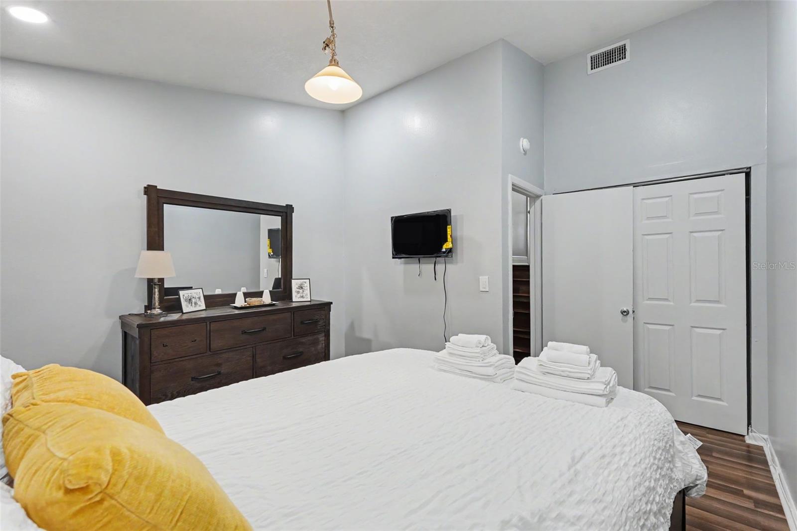 4505 LA CAPRI CT, TAMPA, FL — photo 17