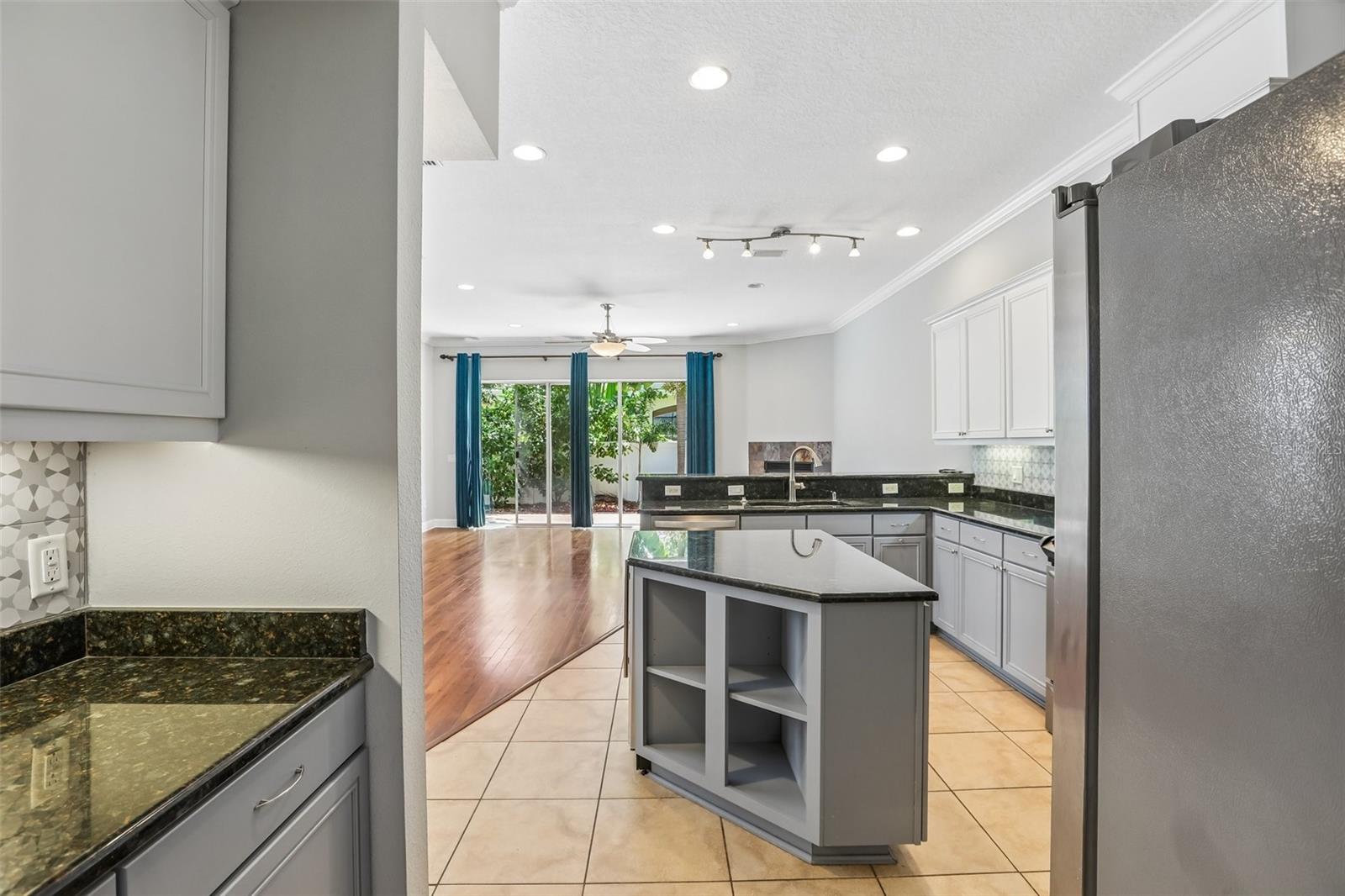 502 S LINCOLN AVE, TAMPA, FL — photo 16