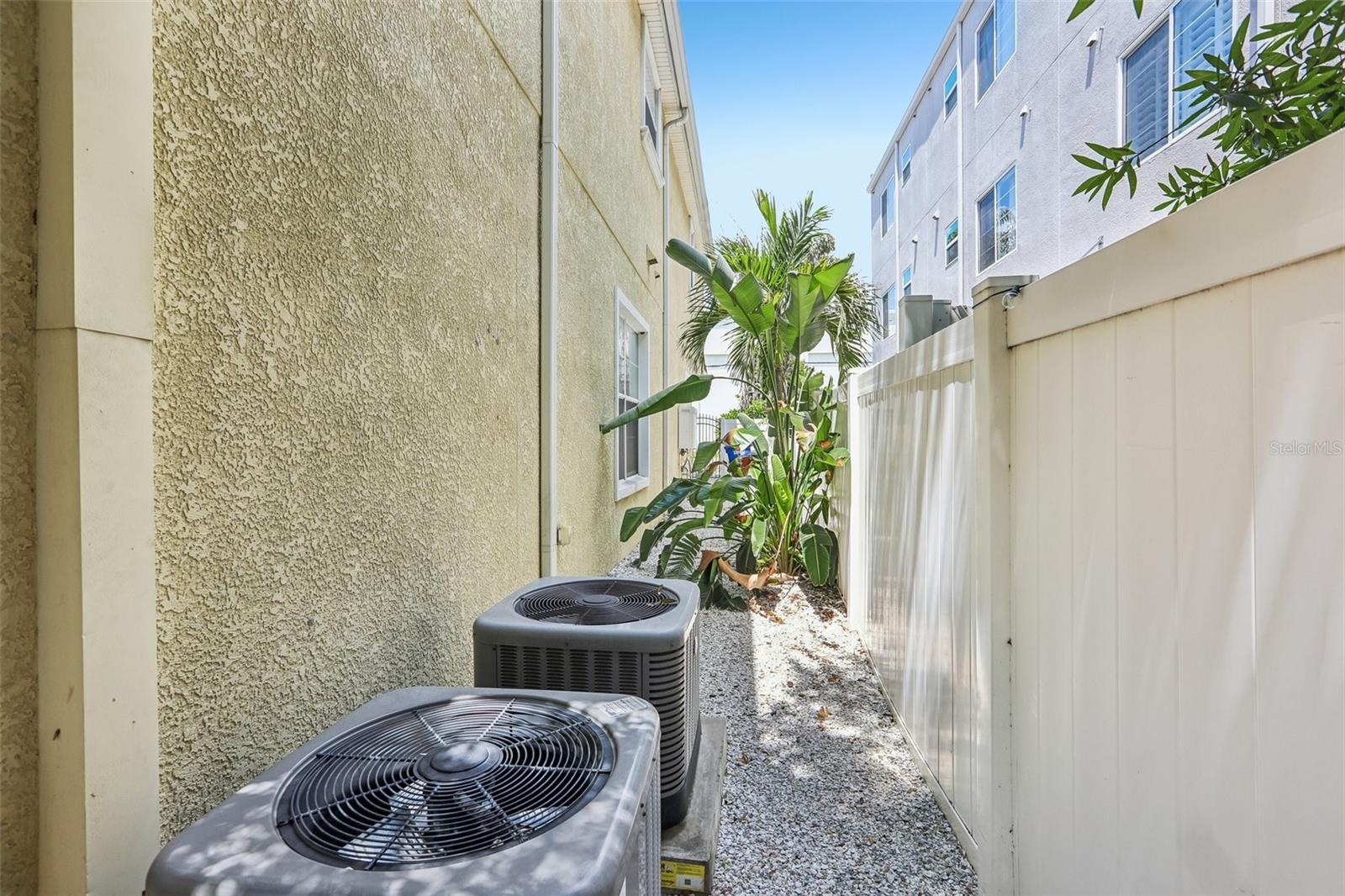 502 S LINCOLN AVE, TAMPA, FL — photo 45