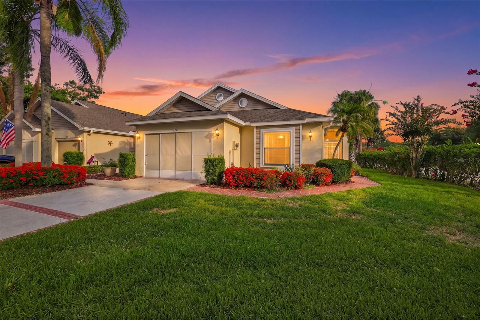 2401 NANTUCKET GLEN PL #11, SUN CITY CENTER, FL