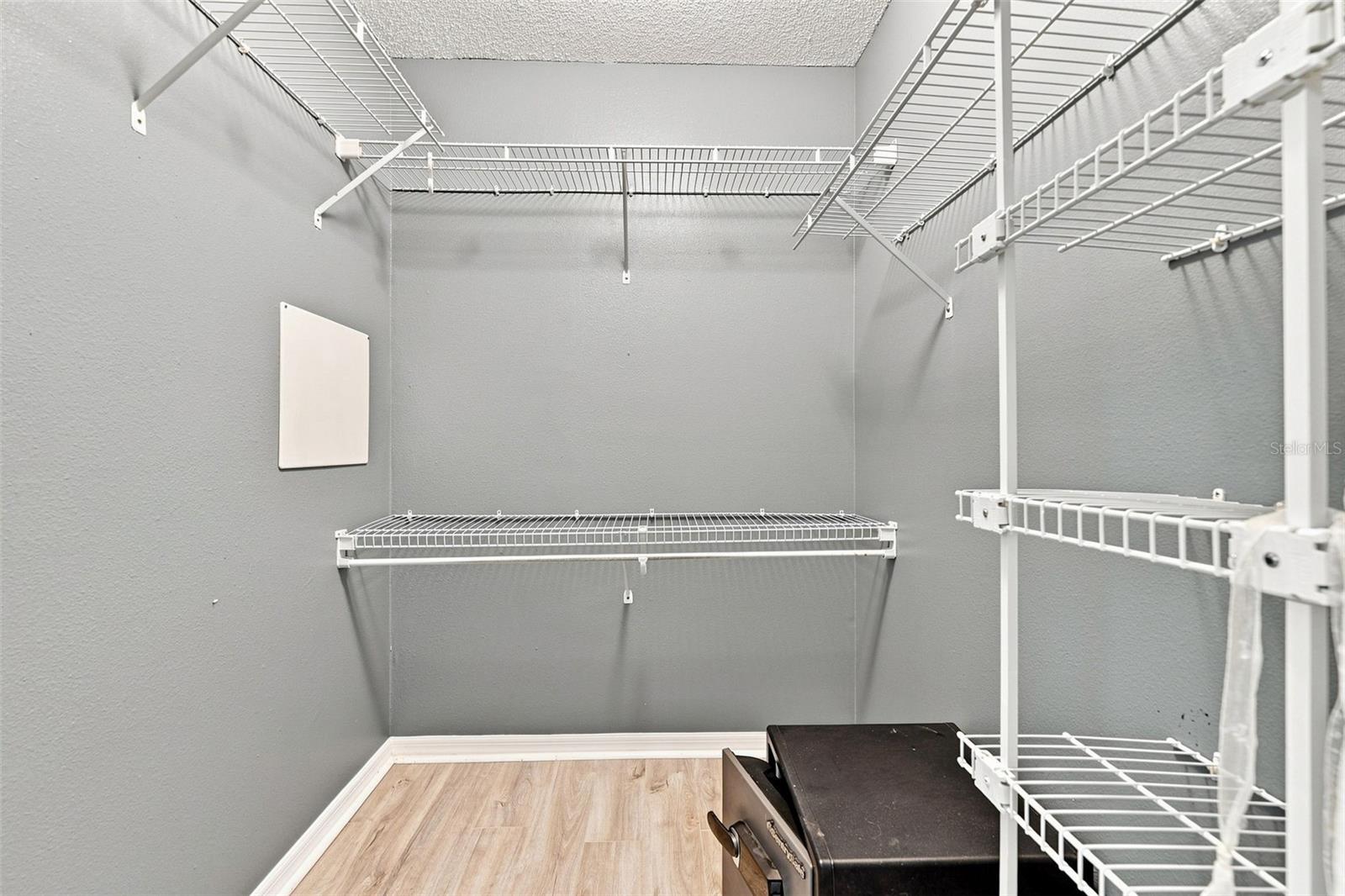 2401 NANTUCKET GLEN PL #11, SUN CITY CENTER, FL — photo 29