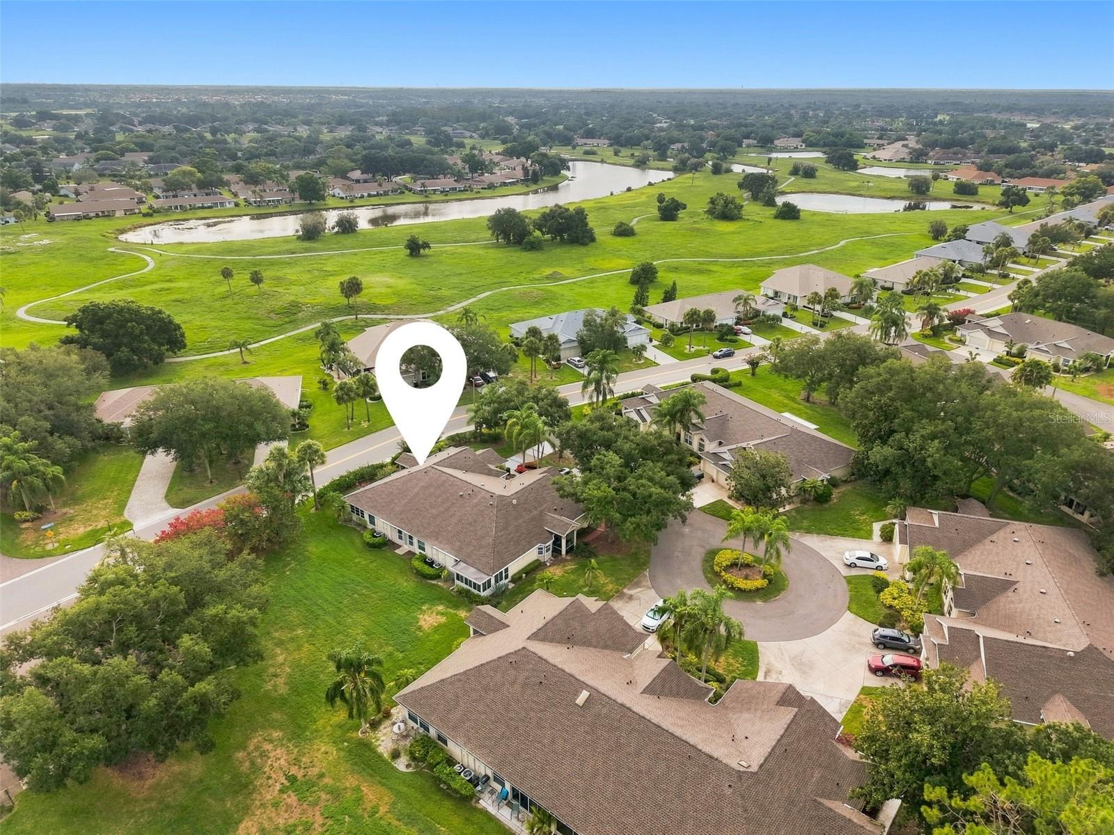 2401 NANTUCKET GLEN PL #11, SUN CITY CENTER, FL — photo 36