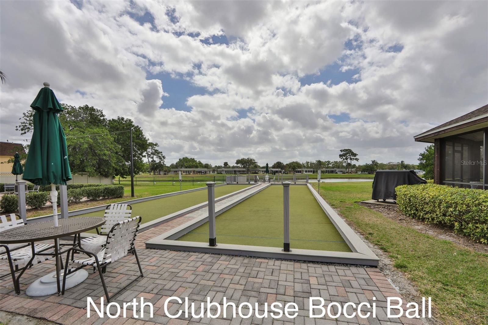 2401 NANTUCKET GLEN PL #11, SUN CITY CENTER, FL — photo 71