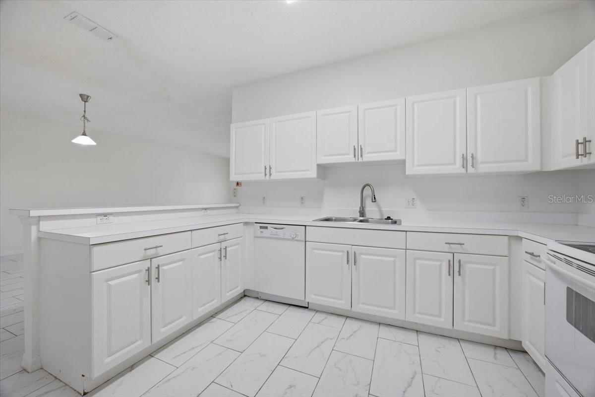 3157 SUN LAKE CT #B, KISSIMMEE, FL — photo 12