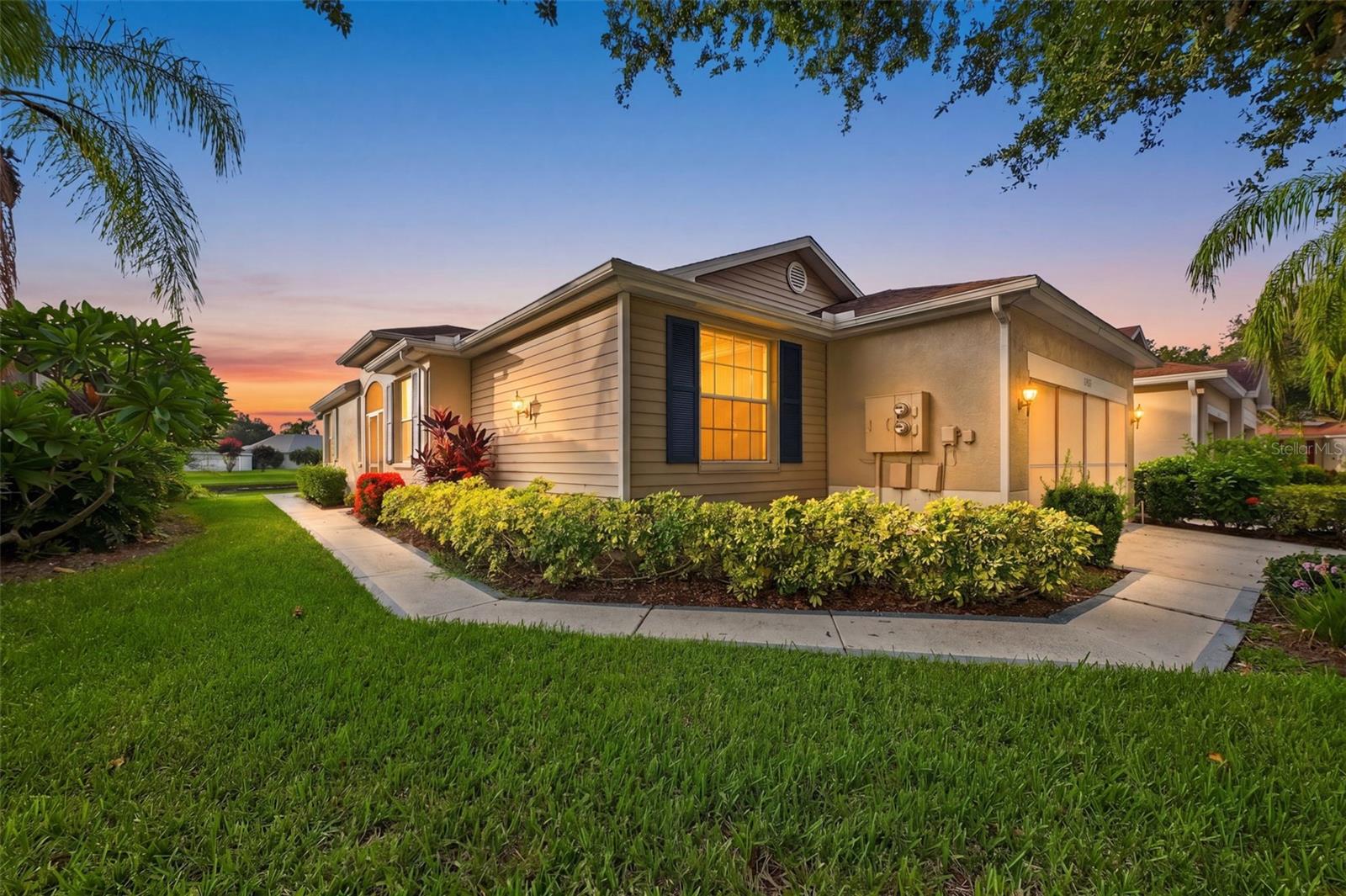 2339 NANTUCKET DR #34, SUN CITY CENTER, FL