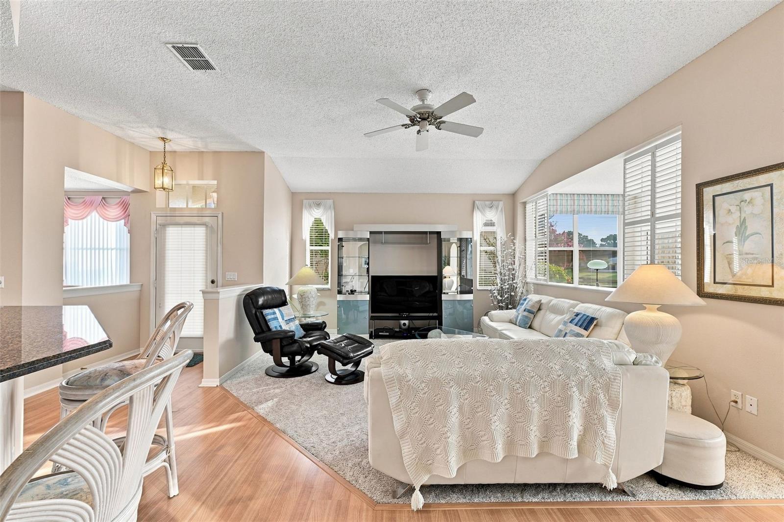 2339 NANTUCKET DR #34, SUN CITY CENTER, FL — photo 12