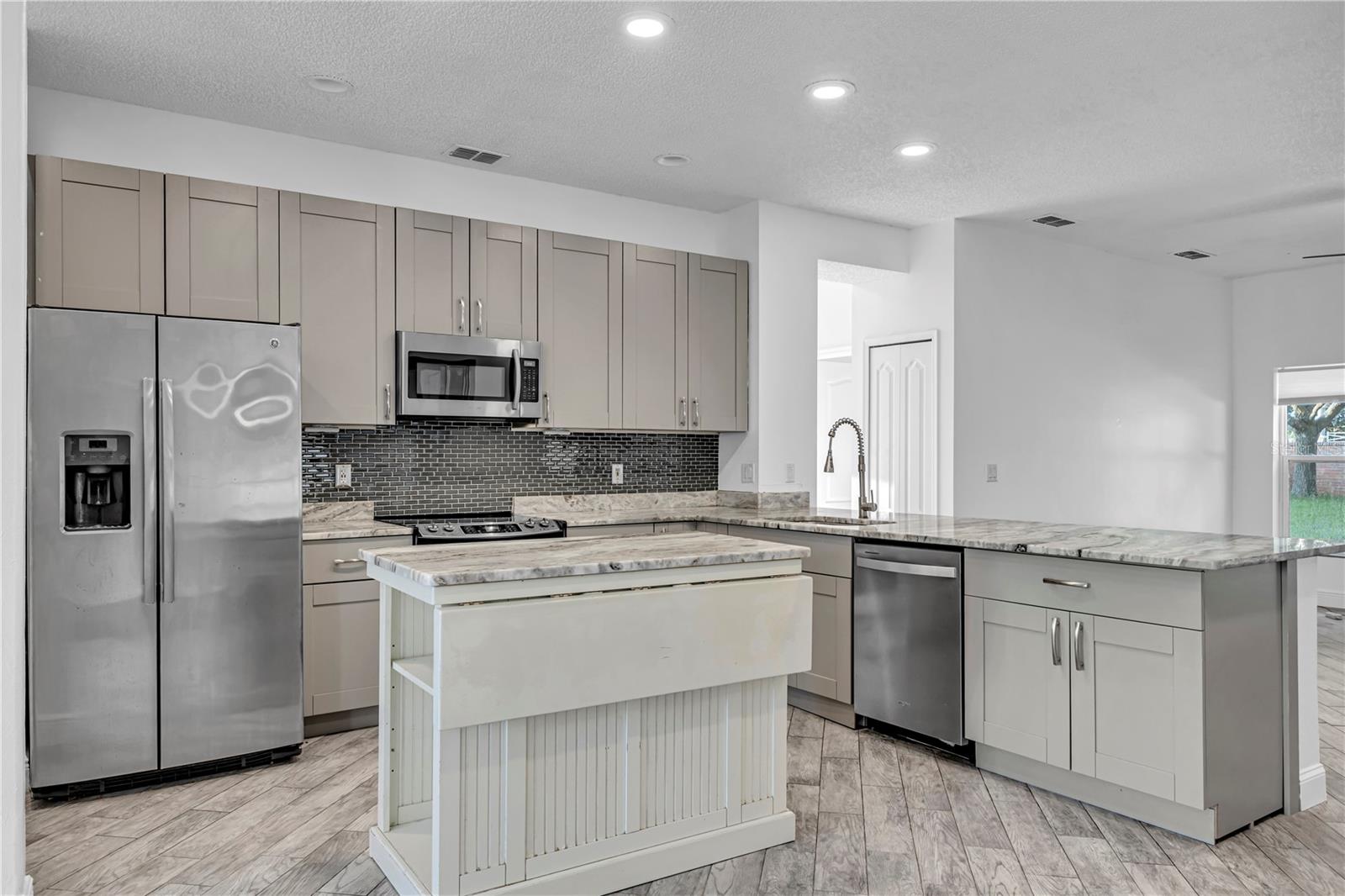2031 WINTERMERE POINTE DR, WINTER GARDEN, FL — photo 10