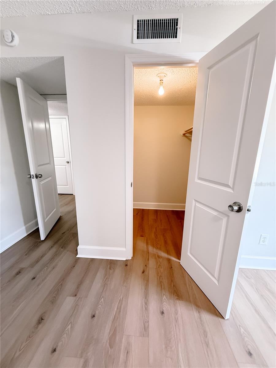 1275 85TH AVE #1275B, ST PETERSBURG, FL — photo 12