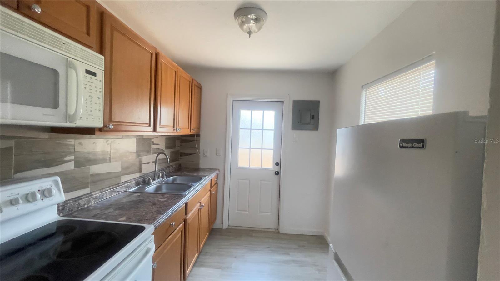 432 SE 15TH ST, GAINESVILLE, FL — photo 10
