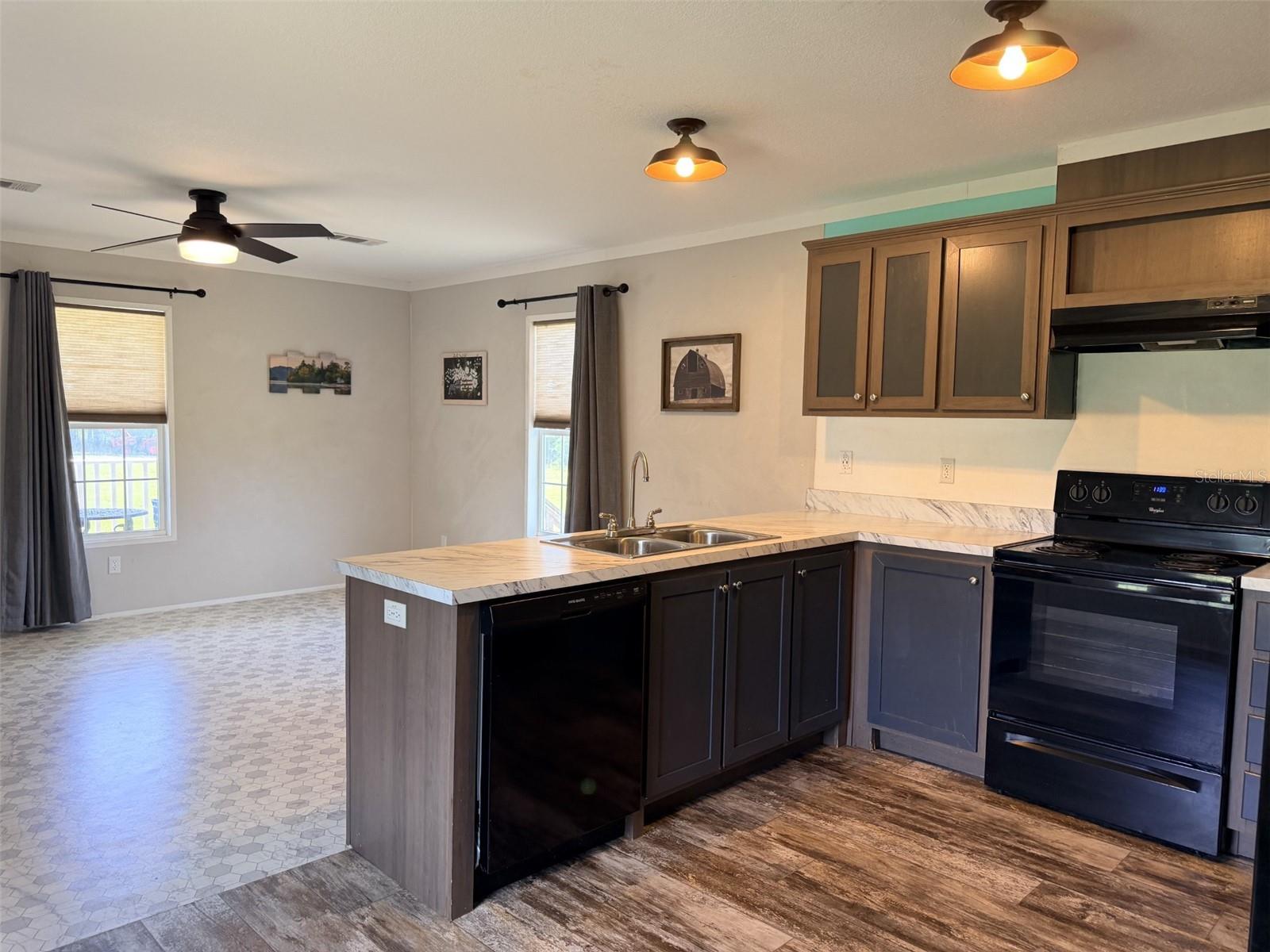 628 NE 816 AVE, OLD TOWN, FL — photo 11