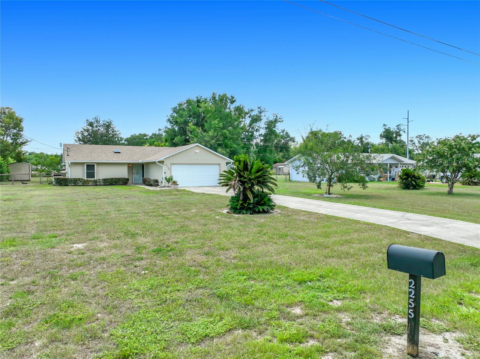 2255 CROAT ST, MOUNT DORA, FL