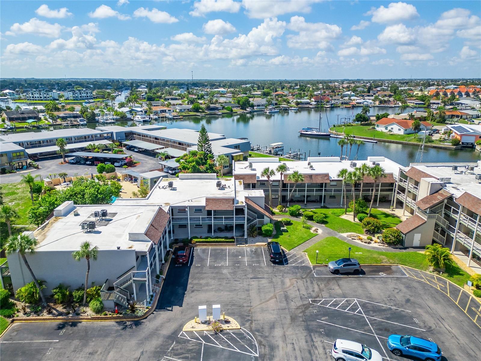 1028 APOLLO BEACH BLVD #104, APOLLO BEACH, FL