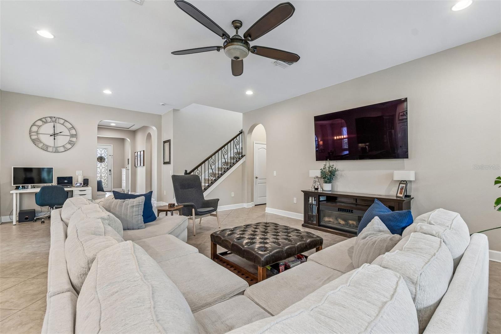 4123 WINDCREST DR, WESLEY CHAPEL, FL — photo 15
