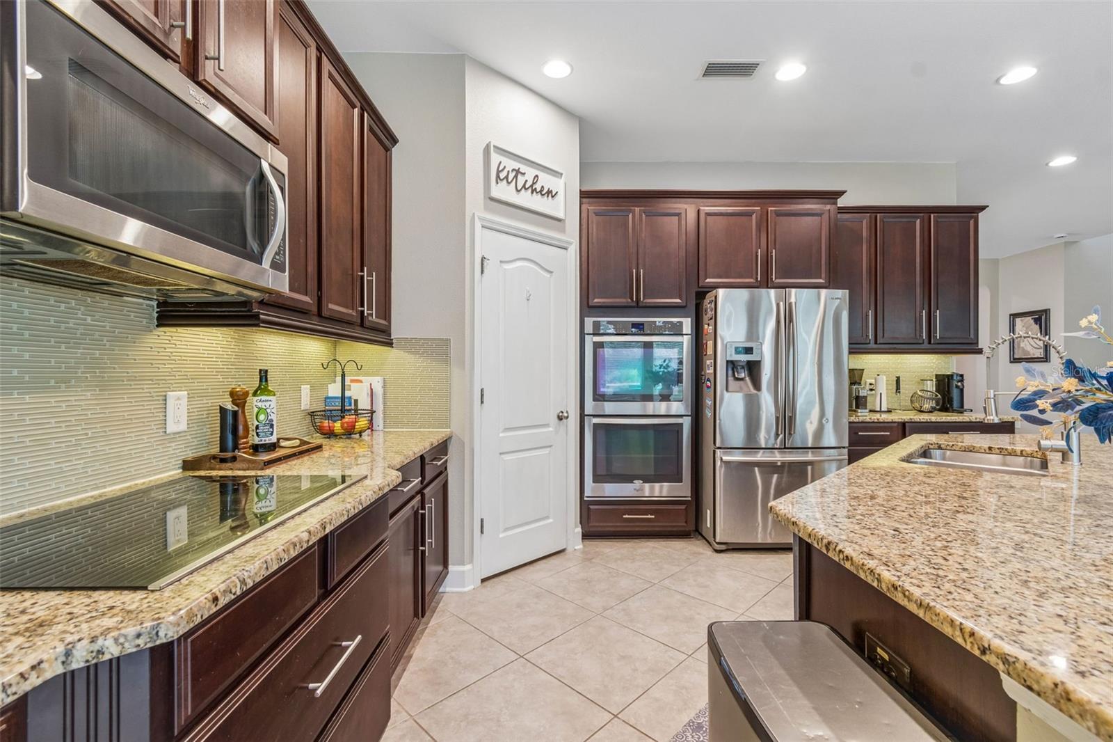 4123 WINDCREST DR, WESLEY CHAPEL, FL — photo 21