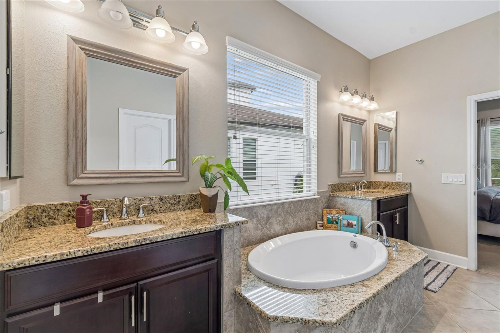 4123 WINDCREST DR, WESLEY CHAPEL, FL — photo 28